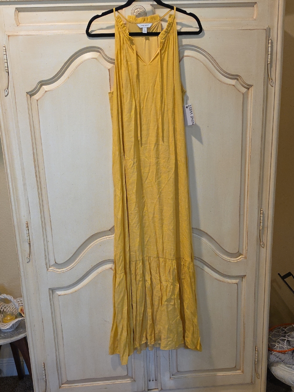 Nine West Sunny Yellow Sleeveless Maxi Dress